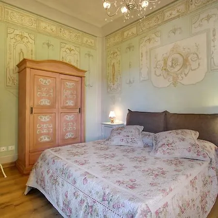 Romantic In The Heart Of * Florence